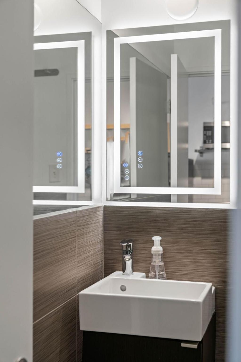 Studios On 25Th By Bca Furnished Apartments Атланта Экстерьер фото