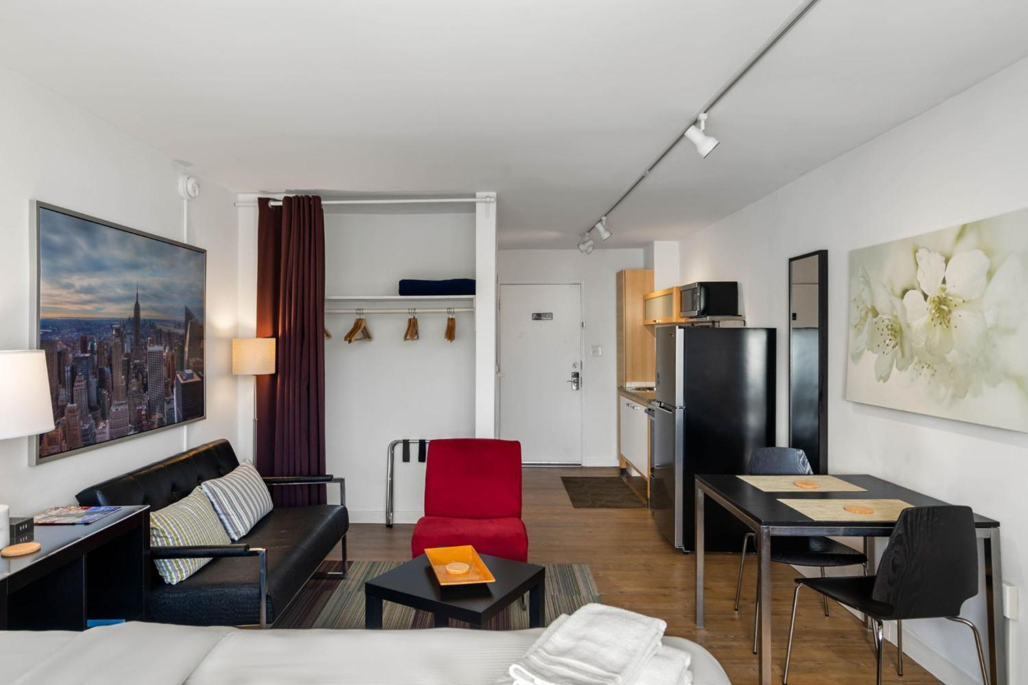 Studios On 25Th By Bca Furnished Apartments Атланта Номер фото